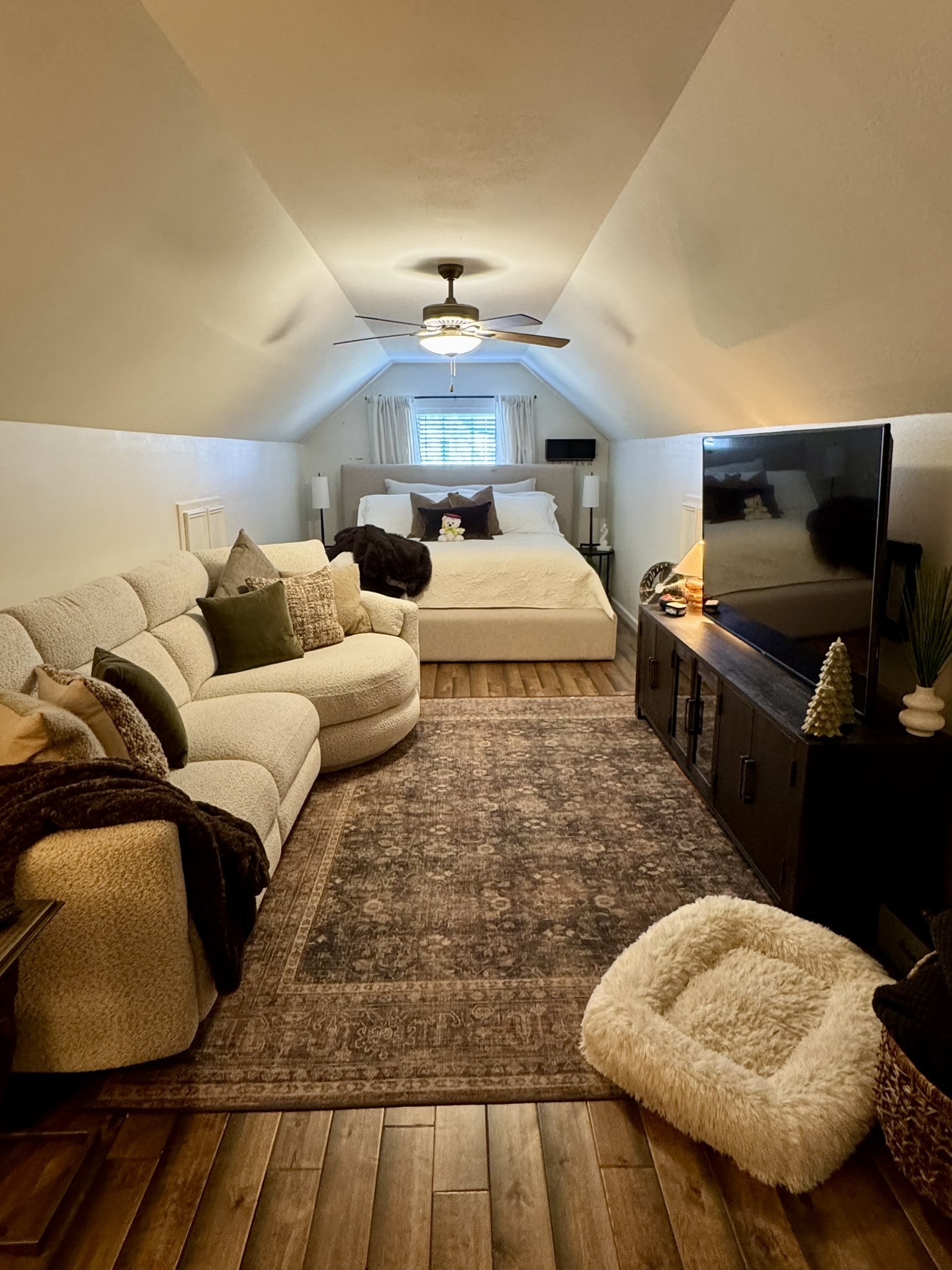 399BBD65-C51B-4497-B2D8-FA109DD873BC_1_102_a