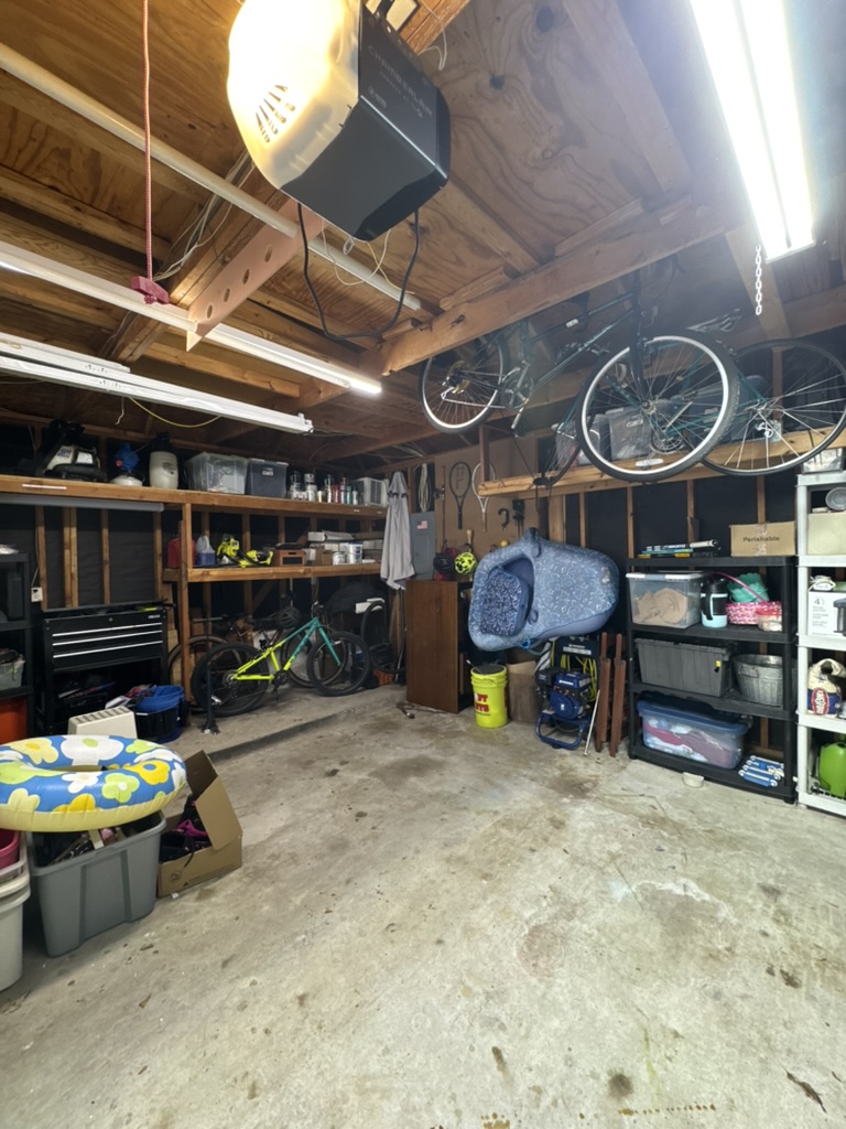 E616735F-6641-4E3A-82A7-3AE174200365_1_105_c